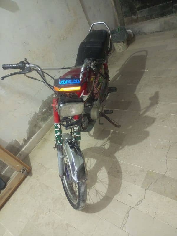 Honda genuine good condition bike for sale 4