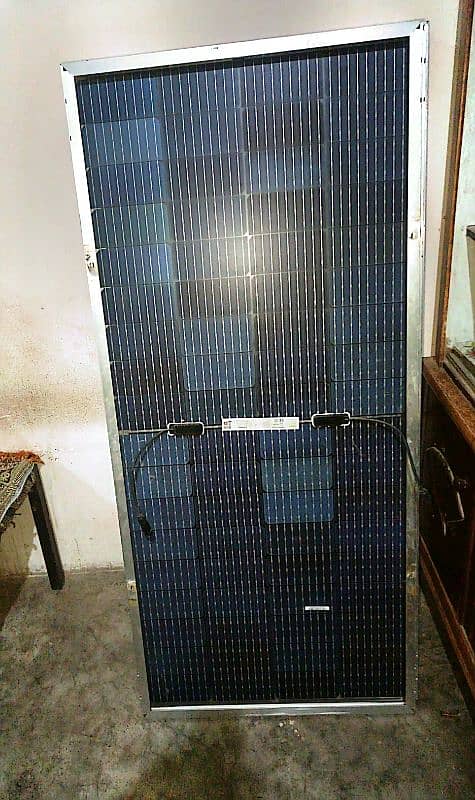 Jinko 260 W bifacial solar panels Monocristal 8