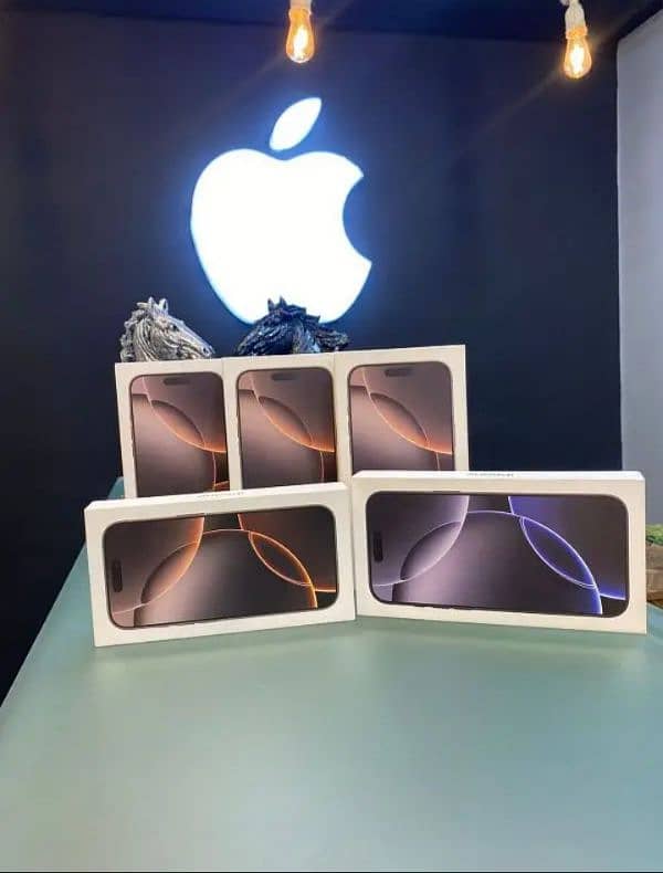 i Phone 8plus, 11,12,13,14,15 pro max on instalment Whatsap 3417642347 2