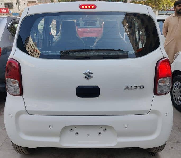 Suzuki Alto 2022 10