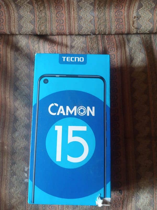 techno. camon15. condition. 10/10 ha ram4GB. rom. 64. GB. set. box. charger. 5