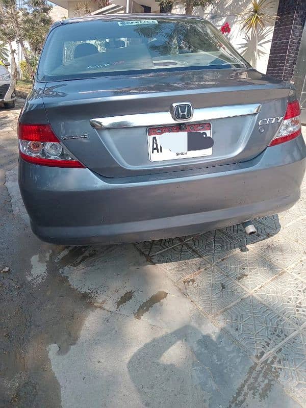 Honda City IDSI 2004 own water dropping engine family used car 3