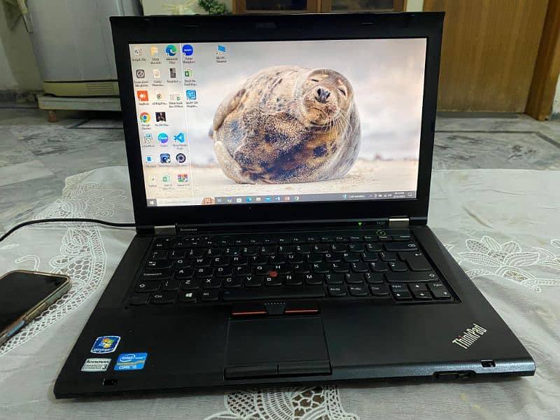 Lenovo Thinkpad core i5 3rd gen 6