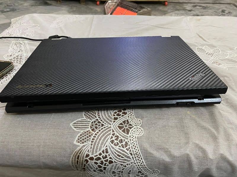 Lenovo Thinkpad core i5 3rd gen 7