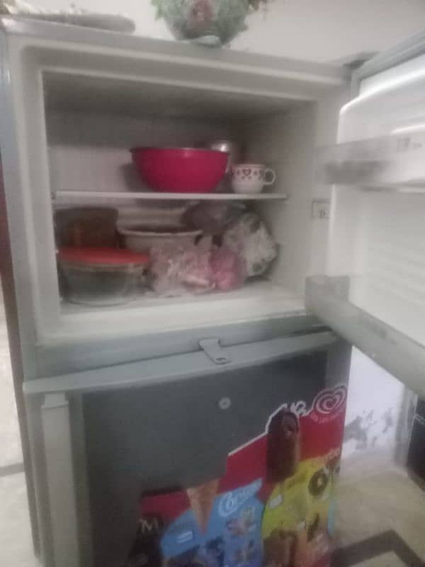 medium size fridge for sale 1