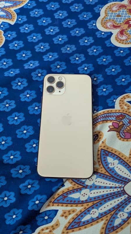 IPHONE 11 PRO 512 GB PTA APPROVED IN MINT CONDITION 0