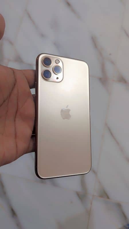 IPHONE 11 PRO 512 GB PTA APPROVED IN MINT CONDITION 2