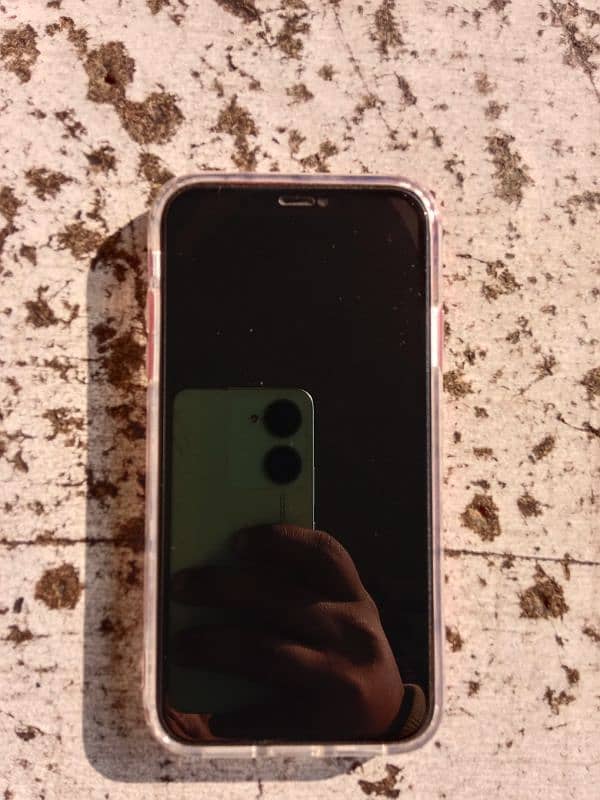 iPhone 11 128gb with box 0