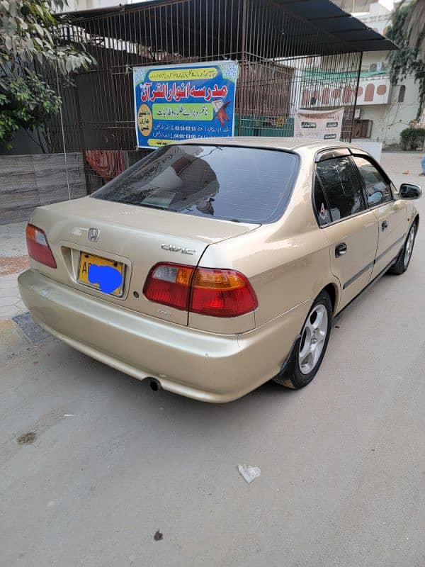 Honda Civic VTi 2000 1