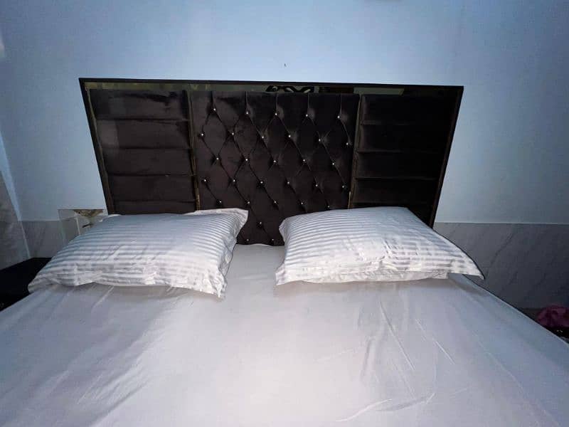 King size Bed set 1