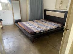 a beautifull bed for sale