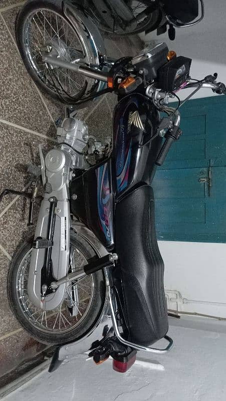 honda cd 70 black colour number nhi lag howa open letter hai 2