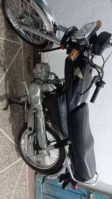 honda cd 70 black colour number nhi lag howa open letter hai 8