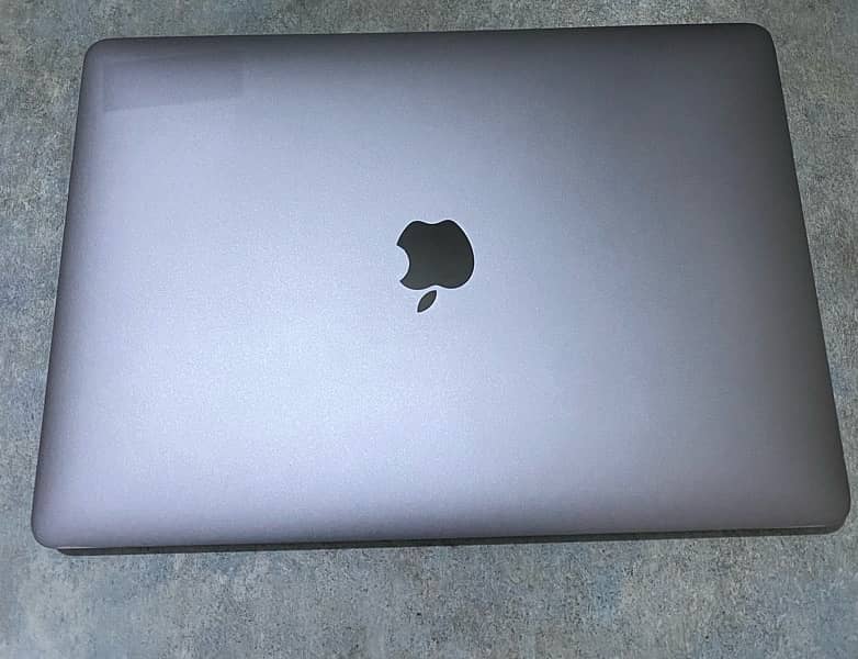 Macbook Pro M1 8/256 0