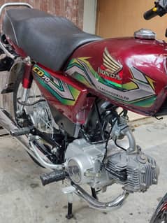 HONDA CD 70 2023