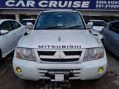 Mitsubishi Pajero 2005