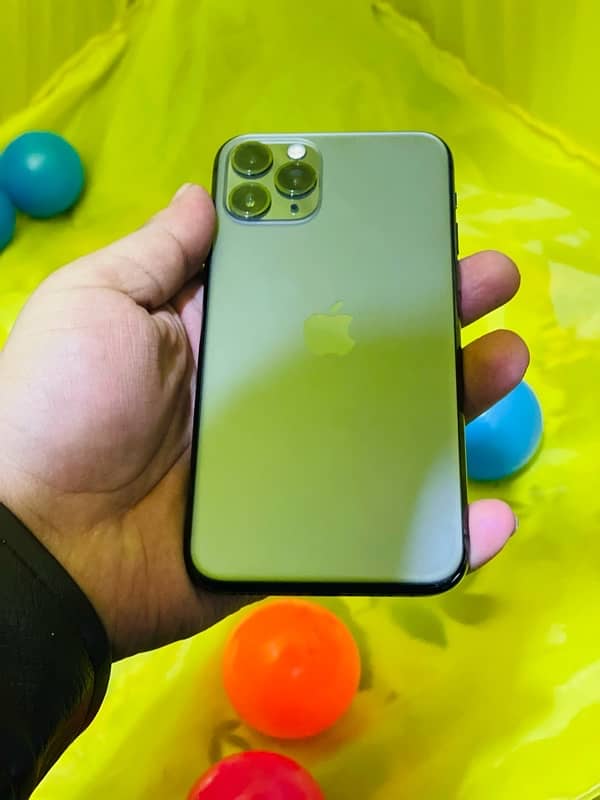 iPhone 11 Pro 7