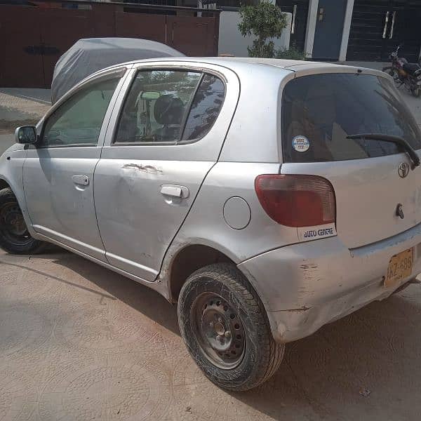 Toyota Vitz 2008 4