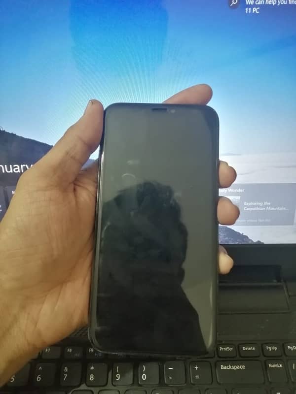 iphone X 256GB PTA Approved 3