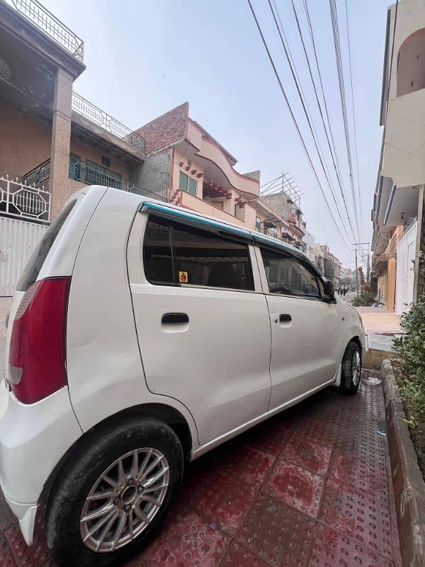 Suzuki Wagon R 2016 9