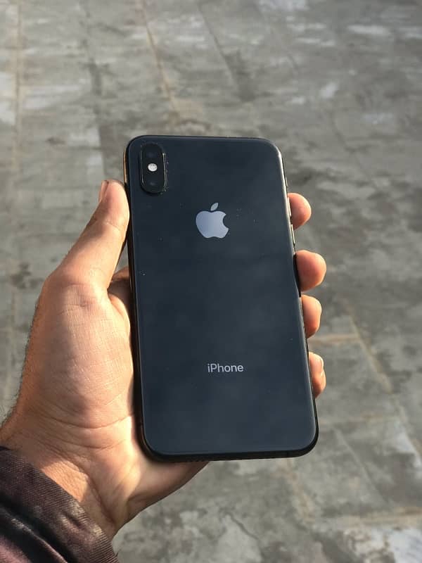 iPhone XS jv 1