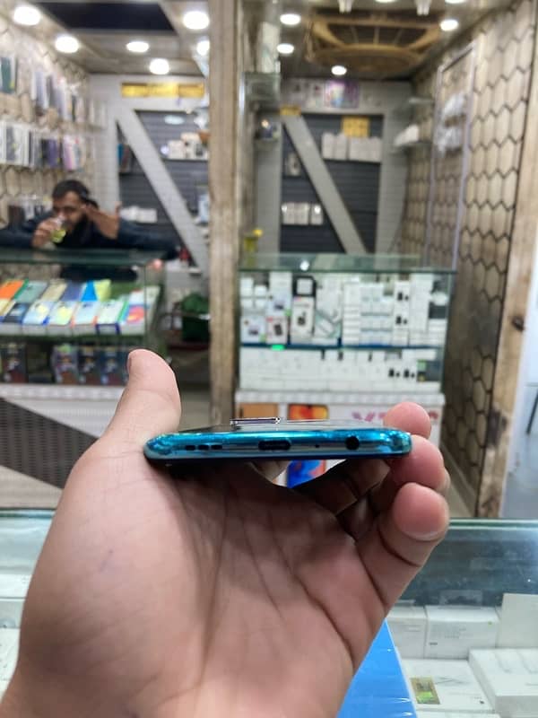 Oppo f19 pro 8/128 Seald phone 4