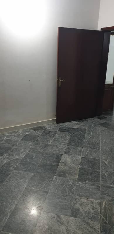 FOR RENT UPPER PORTION WAPDA TOWN B4 BLOCK NEAR WAPDA ROUND ABOUT PIA SOCIETY GOOD LOCATION 3 BEDROOM 3 BATHROOM 3