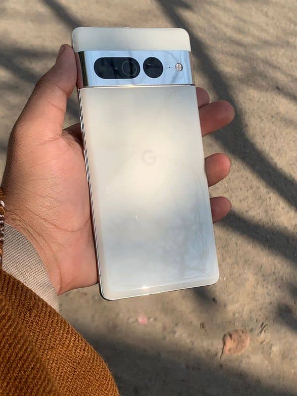 Google Pixel 7 pro Dual Sim Approved With Box And Charger 5