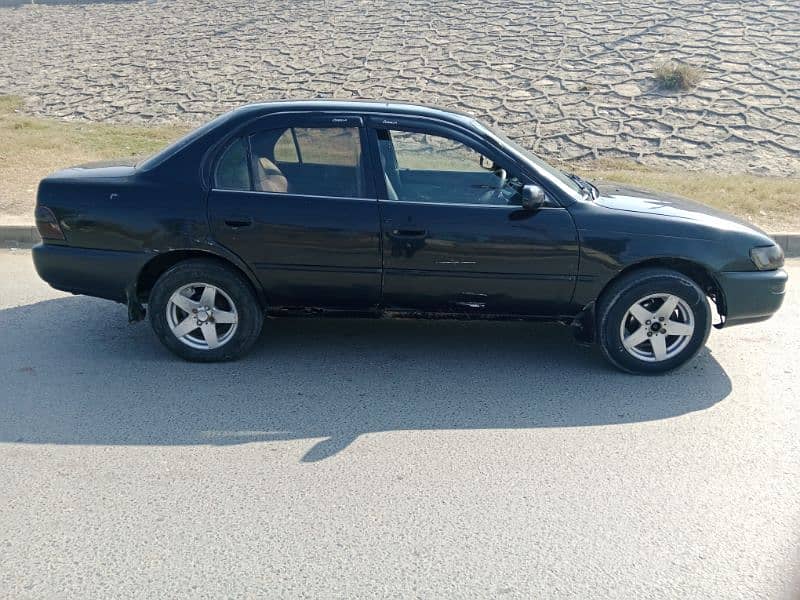 Toyota Corolla 2.0 D 1999 6