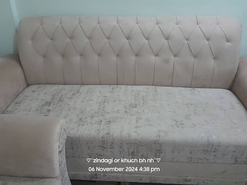 Five seater sofa for sale 0