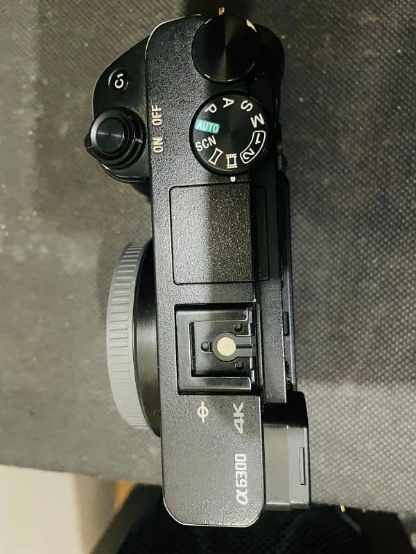 sony A6300 with 2 batteries 2