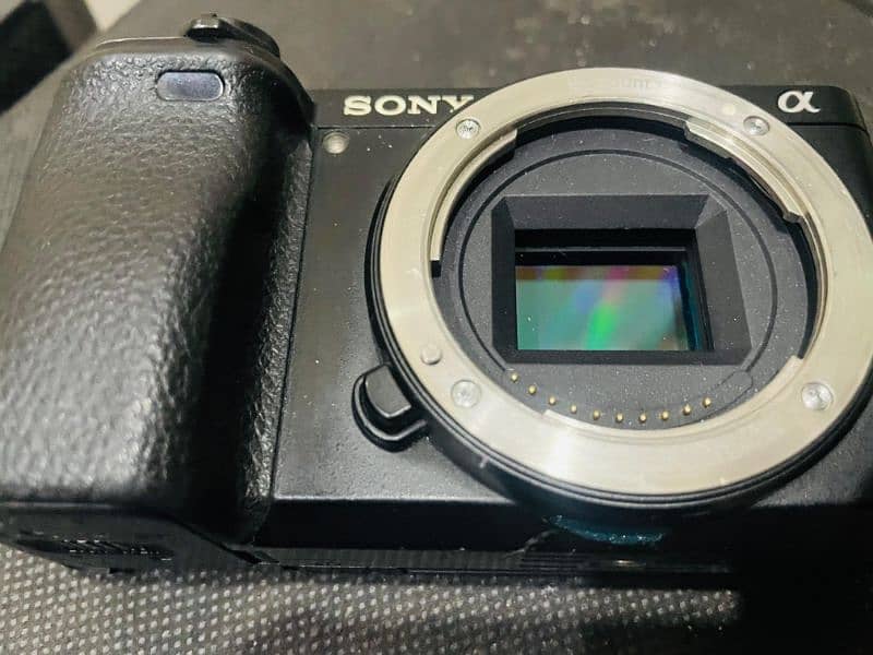 sony A6300 with 2 batteries 6