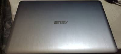 core i3 5 generation 1000 hard 4 Ram good battery condition