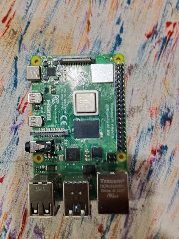 Raspberry pi 4 madel 64 GB new all ok ha number 03010051030 3