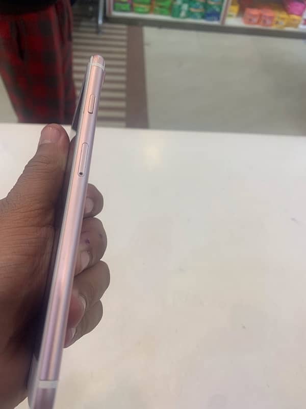 iPhone 7plus 32gb pta approved 2