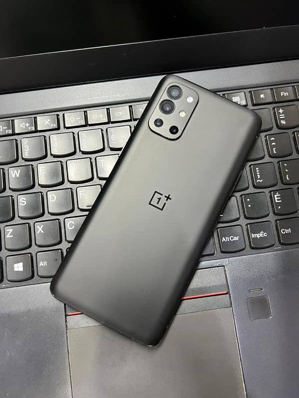 ONEPLUS 9R 0