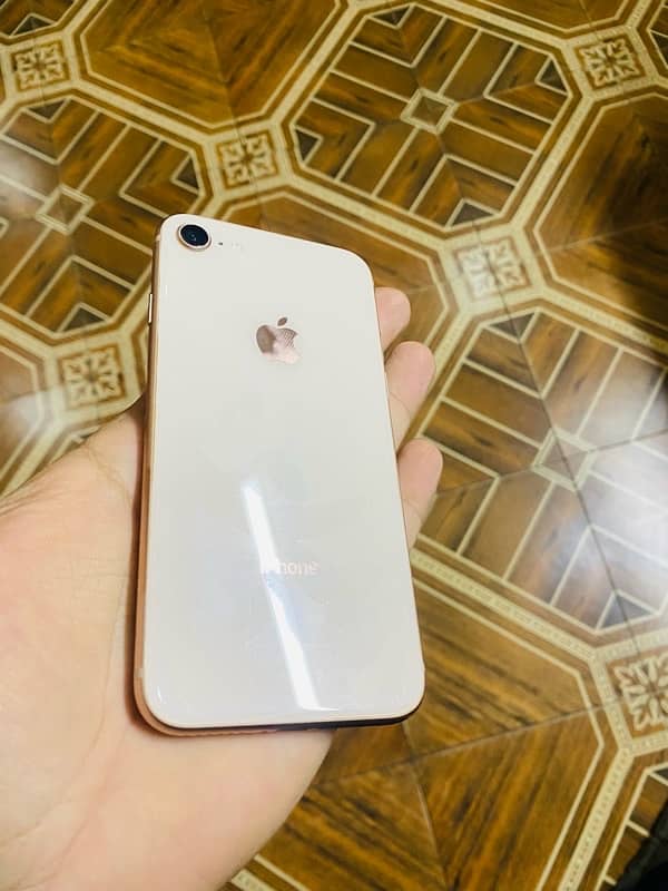 Iphone 8 64 gb 0