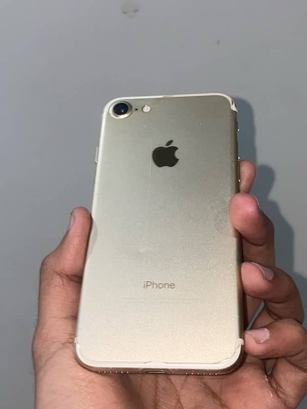 iphone 7 128gb pta approved 1