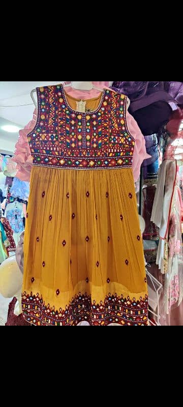 girls traditional frocks 1