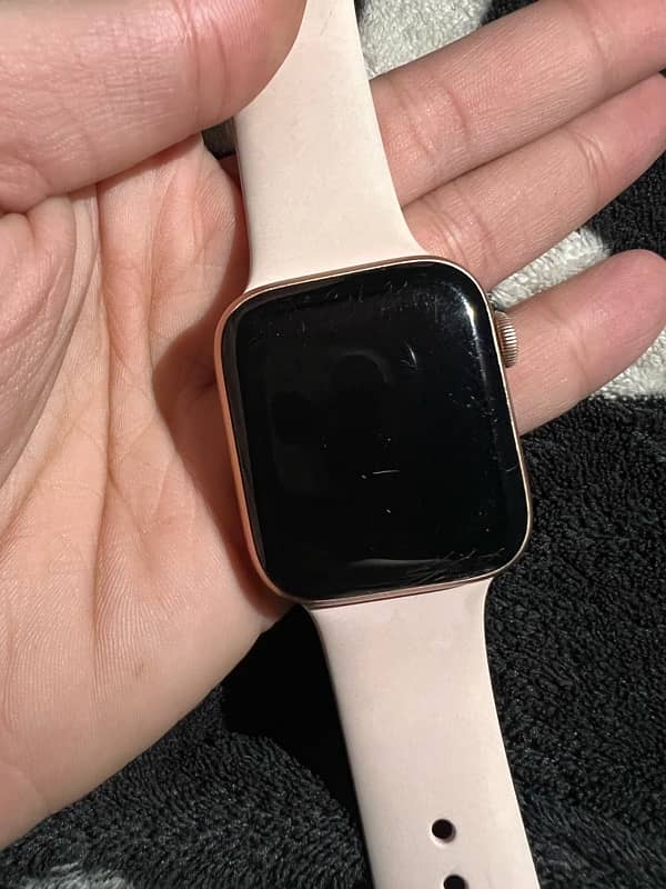 APPLE WATCH SERIES 5 . . 44MM 3