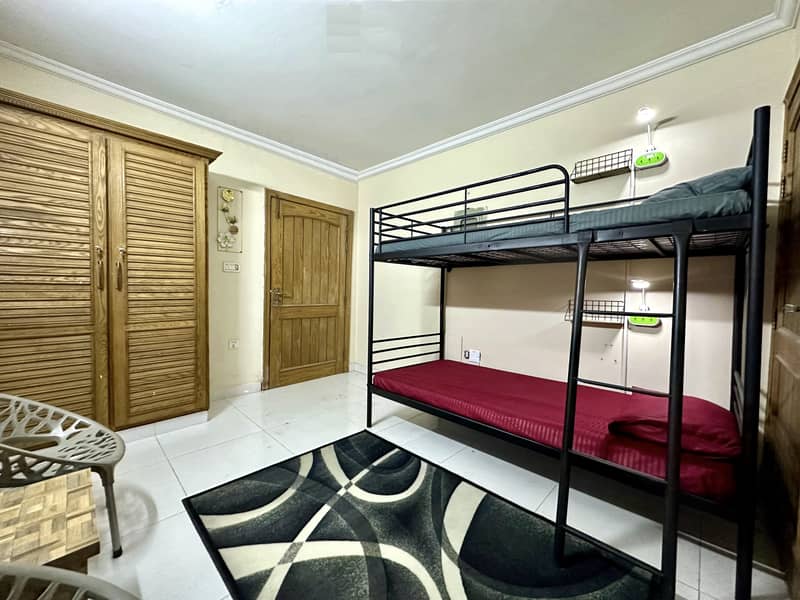 Bunk Beds - Single Beds - Double bed - Matresses - Rugs 1