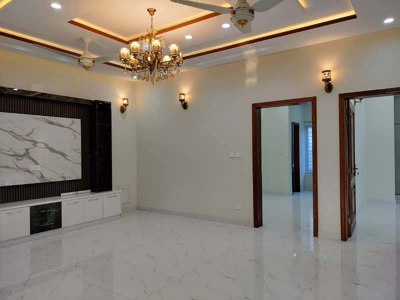 Most Beautiful Luxury 10 Marla House For Sale In Top City1 Islamabad 4