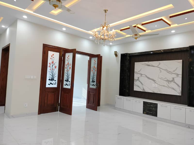 Most Beautiful Luxury 10 Marla House For Sale In Top City1 Islamabad 12