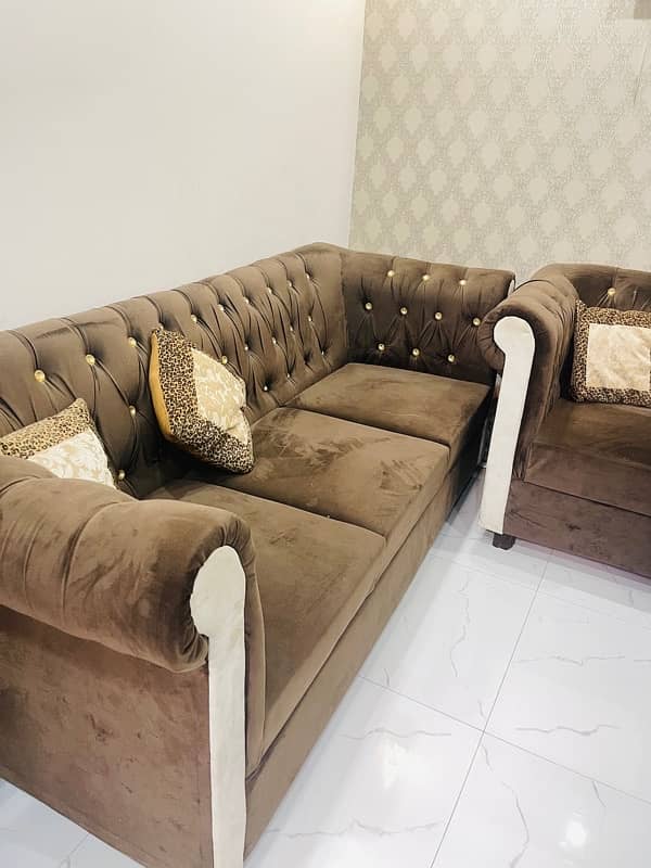 5 Seater sofa set for sale 3