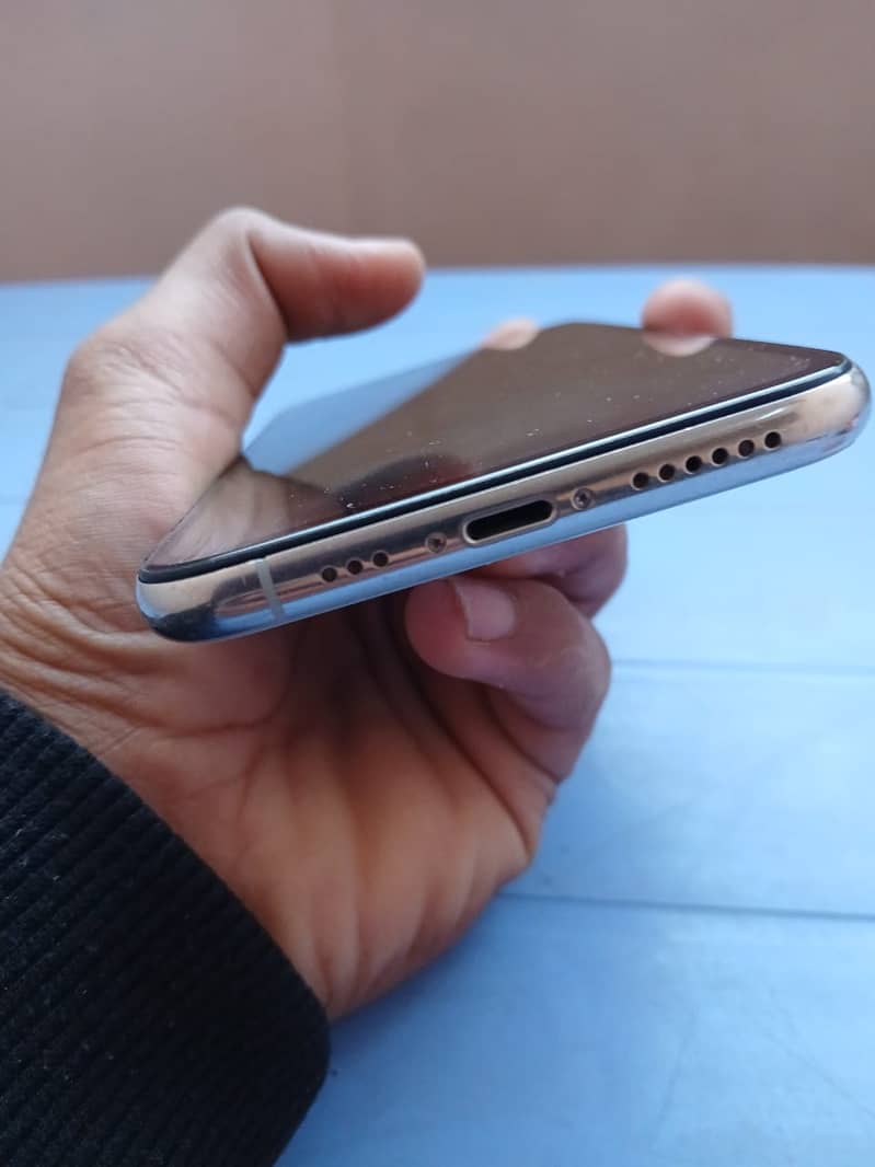 Apple iPhone XS pta approved 5