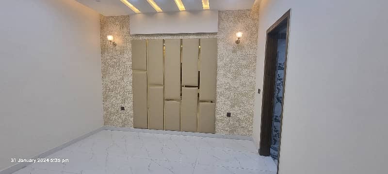 5 Marla Brand New House For Sale In Eden Excutive Having 3 Beds 4 Washrooms 2 Livings 2 Kitchens Drawing For Visit Call Or Whatsapp 5