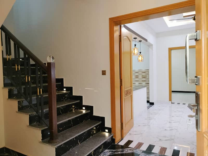 Most Beautiful Luxury 10 Marla House For Sale In Top City1 Islamabad 5