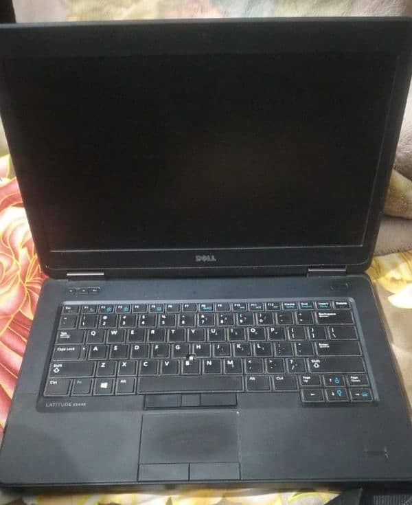 Dell E5440 2