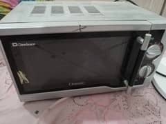 Dawlance glass door microwave ovan 03333O23325