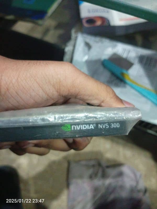 Nvidia nvs 300 , 512 mb graphic card, for Minecraft Roblox and others. 2